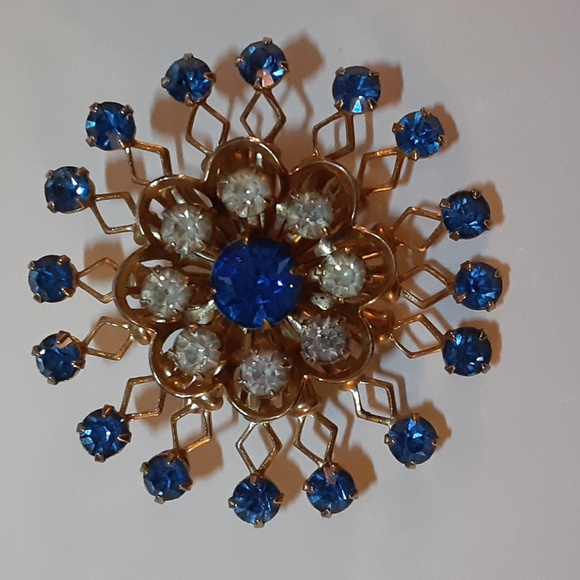 Elegant Aqua Blue Brooch - Picture 3 of 9